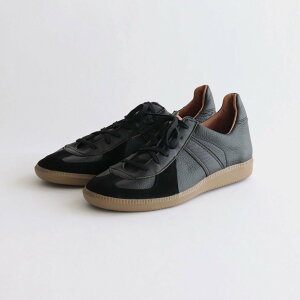 REPRODUCTION OF FOUNDbGERMAN MILITARY TRAINER #BLACK [1700L]