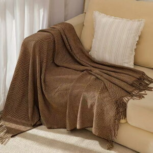 ブランケット ひざ掛け 肩掛け 大判 毛布 130*240cm シングル ハーフケット 掛け毛布 ジャガードタオル マルチ カバー ソファーカバー ソ タオル 多機能 おしゃれ マルチカバー インテリア 北欧