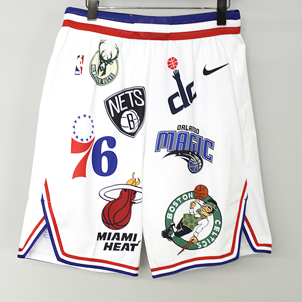 Sport Authentic Teams NBA 18SS シュプリーム 【中古】Supreme ゲームショーツ 34 ホワイト メンズ ハーフパンツ ズボン・パンツ