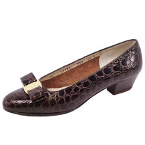 楽天市場】フェラガモ パンプス 61／2（靴）の通販 