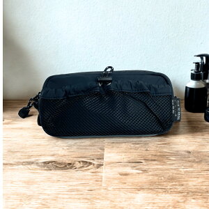 md0086 マルチポーチ レディース ポーチ ブラック 黒 化粧ポーチ ペンケース 軽量 メイク おしゃれ シンプル 可愛い かわいい プレゼント ギフトににもぴったり◎ 可愛い人気ポーチ♪