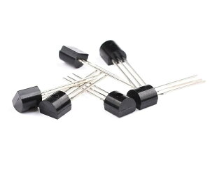 Moechando 2N7000 N�`���l��MOSFET 60V0.2A/TO-92�i10���j