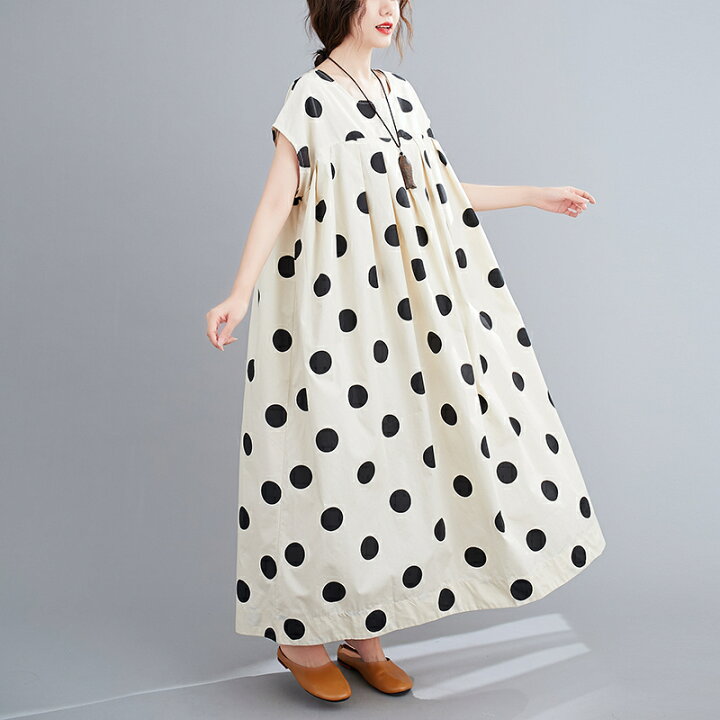 楽天市場】白黒ドット柄 モノクロ バルーン風マキシワンピース  