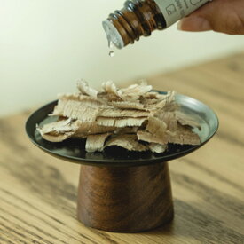 アロマディフューザー ウッドチップ KUSU HANDMADE aroma to R 木製 ギフト クスノキ リラクゼーション おしゃれ シンプル 誕生日 新築祝い 引っ越し祝い 開店祝い 母の日 父の日 クリスマス 男性 女性 プレゼント 木香屋 ■「aroma to R アロマウッドチップ」