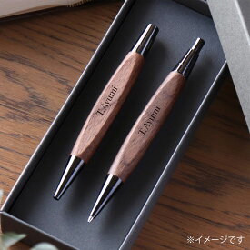 【 Hacoa 公式 】 ボールペン シャーペン ギフトセット 木製 ギフト 名入れ 木軸 おしゃれ シンプル 誕生日 就職祝い 昇進祝い 卒業祝い 母の日 父の日 退職祝い ノベルティ プレゼント 木香屋 ハコア +LUMBER ■【刻印代込】「三角型ボールペン・シャープペンセット」