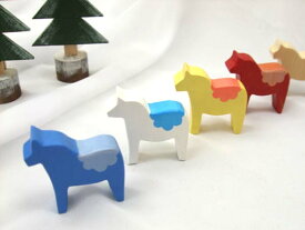 ホースの置物 （レッド、ブルー、イエロー、ホワイト、ナチュラル）5種類から選択 日本製 ハンドメイド 木製 ミニ4cm 色選択製 単品