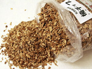 森の香り「楠チップ」約400グラム程度