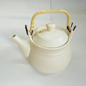 ϔMyr F 15 2600cc OKI^튊 {  