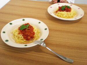 Polka dots �p�X�^���J���[�v���[�g