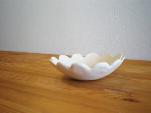 RINKA17cmボウル 輪花 輪花皿 常滑焼 日本製