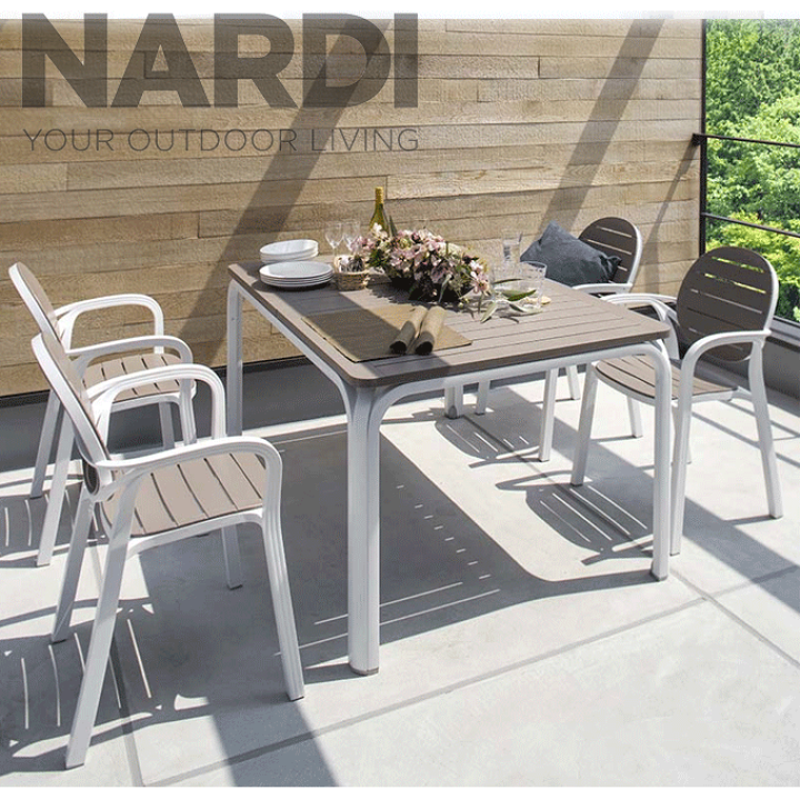 イタリア NARDI社 ガーデンテーブル1台＆チェア2脚セット イタリア NARDI社 ガーデンテーブル1台＆チェア2脚セット