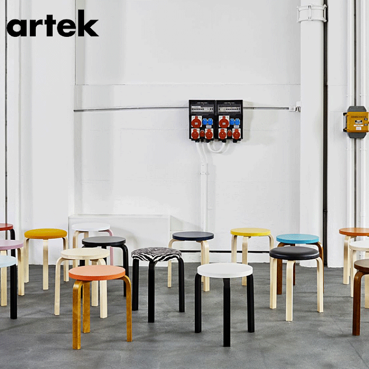 artek stool 60 リノリウム ブラック アルテック 黒 3本足 スツール60 / ブラックラッカーArtek（アルテック） | 公式通販