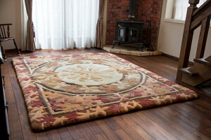 �y�����i�E�労�Ӊ��i�z���[�g���V���[�������J�[�y�b�g 200×250cm �~���V���f�U�C���E���C���b�N NOUV125 �r�є�100%