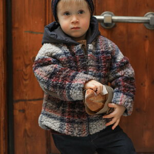 y1 + in the family ACUt@~[z 2025AW 25aw H~ xr[ HANS -dark blue- hooded jacket t[htWPbg | R[g AE^[ h IV 킢 q