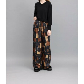 SACRA【サクラ】GEOMETRIC PAINTING PANTS 　990 BLACK (126517112) 26AW 26秋冬 　パンツ　ジオメトリック　ペイント