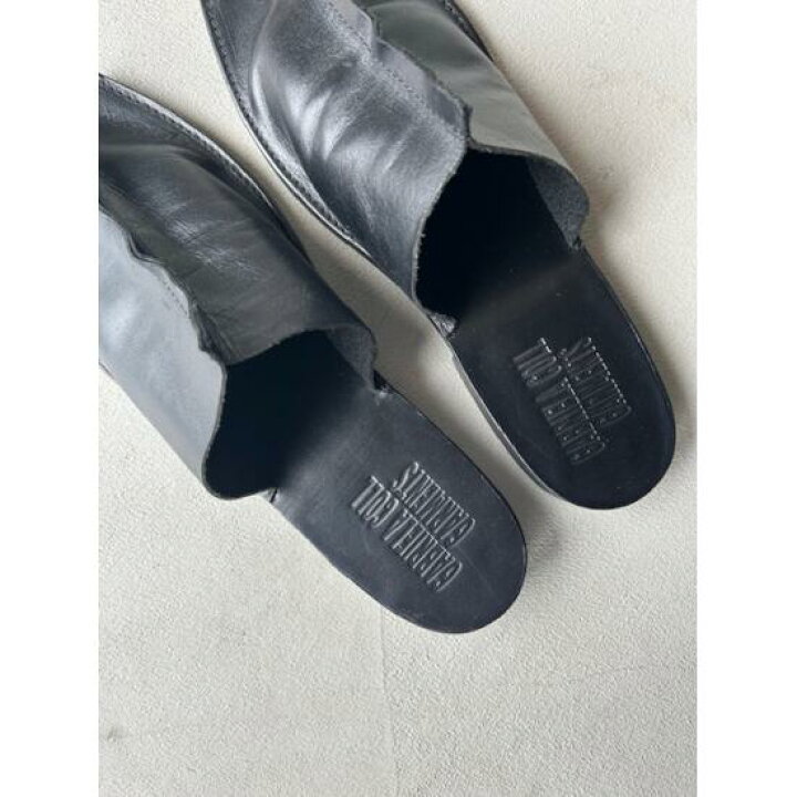 GABRIELA COLL GARMENTS BABOUCHE レザー サンダル（ジャーナル 