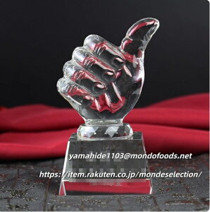 文字彫刻無料 クリスタルトロフィー 企業 組織 モチベーション向上 名誉 認知 社員の働き 励まされ 優れた成果 表彰文化 根付い 組織全体 活力 競争力 高める 一助 記事 表彰制度 活用事例