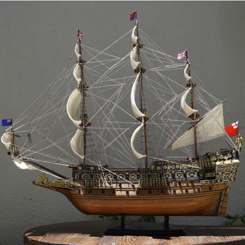 帆船模型 ソブリン.オブ．ザ．シーズ号(濃紺)Mサイズ<br>107*110*34(長さ*高さ*幅)<br>