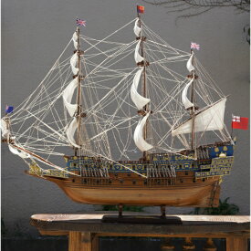 帆船模型 ソブリン.オブ．ザ．シーズ号(青)Mサイズ