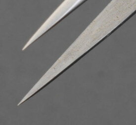 DUMONT(デュモント)　精密ピンセット　先端幅0.1mm　全長115mm