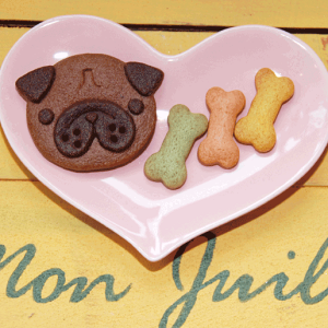 パグッキー パグ クッキー ほね3枚 ブラック 犬 ドッグ 焼き菓子 かわいい 動物 プレゼント プチギフト ギフト 贈り物 ホワイトデー お菓子