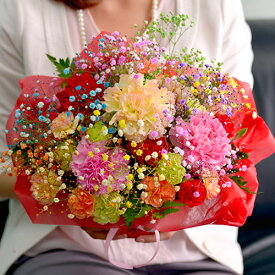 花 ロマンチックかすみ草＜ミックス・スマイルバスケット＞キラキラ 七色 輝く 花束 花かご。 送料無料 カスミソウ カスミ草 花 お年賀 バレンタイン 成人祝い 子供 ギフト プレゼント 誕生日 結婚式 お祝い 入学式 送別会 退職 レインボー あす楽 [GR][YENY]