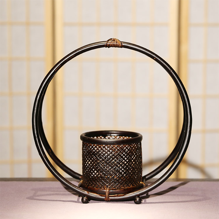 花瓶 フラワーベース 筒型 円形の装飾付き 竹製 和モダン | 輸入インテリア雑貨モノッコ