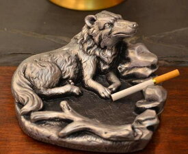 灰皿 狼 オオカミ 陶磁器 アンティークシルバー色