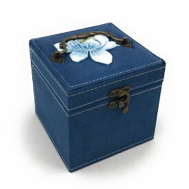 【50％OFF（半額）クーポン配布中】アクセサリーボックス 宝石箱 蓮の花モチーフ 和風デザイン 3段 スエード調 (ブルー)