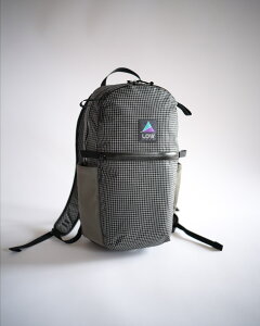 �}�E���e�����[�M�A�iMountain LOWGEAR�j�^�C�j�[�g�b�g�iTINY TOT�j�J���[:Black