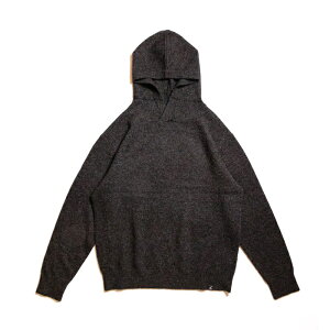 �X�^�e�B�b�N�iSTATIC�j���N �v���I�[�o�[�iYAK PULLOVER�j102723�J���[�FCarbon