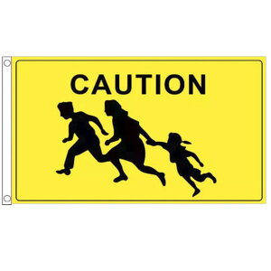 【送料無料】 国旗 交通標識 道路標識 横断 注意 学校 幼稚園 保育所 子供 コーション 150cm × 90cm 特大 フラッグ 【受注生産】