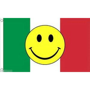 【送料無料】 国旗 イタリア共和国 スマイリーフェイス ニコちゃん スマイルマーク イタリアン ピザ パスタ 150cm × 90cm 特大 フラッグ 【受注生産】