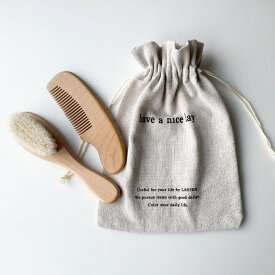 【楽天1位】＼ 収納袋付き ♪／ベビーブラシ 赤ちゃん ヘアブラシ ベビーヘアブラシ ベビーブラシ ベビーヘアブラシ 赤ちゃんブラシ 赤ちゃん用 ベビー用 くし 髪 ベビーグッズ 絡まない プレゼント 出生祝い 出産 贈り物 出産 祝い あかちゃん 2点セット 3点セット