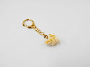 【 キーホルダー ポップコーン 】 日本製 小物 食品サンプル おもしろ プレゼント かわいい おしゃれ ハンドメイド ポーチ バッグ 模型 フェイクフード フード 食べ物 パーツ 撮影 ぬい撮 ユ