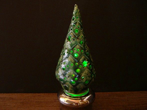 光と音のクリスマスツリー 手造り陶器のLED回転オルゴール 激安特価品 ツリー型葉柄 店内全品対象 限定生産品 織部