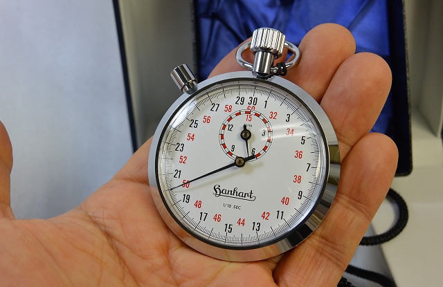 【ハンハルト hanhart】ストップウオッチ（1/10秒計、15分積算計内臓）122-10S ドイツ製　[送料無料] | オルゴールと時計の杜のうた