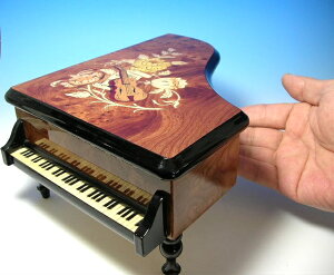 オルフェウス30弁　ピアノ型　楽器象嵌宝石箱　サンキョーオルゴール製（日本）EX-196