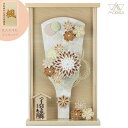 在庫あり 久月 つまみかんざし羽子板 茶 ケース飾り 檜アクリルケース 41927 初正月 壁掛け可能 おしゃれでかわいい …