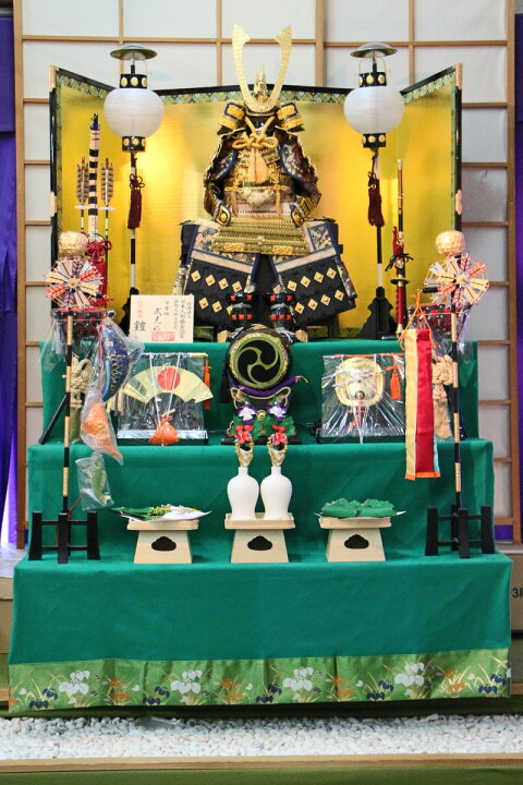 楽天市場】五月人形兜三段飾り 105 12号 新若草山大鎧 No.3 【五月人形 