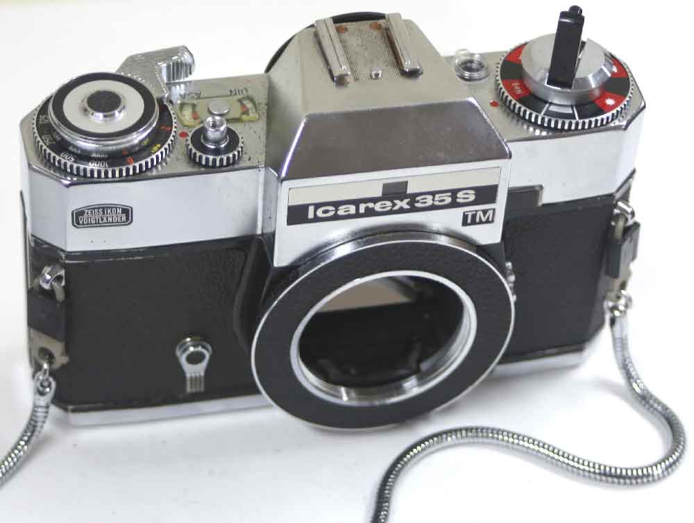 ドイツ製カメラ ツァイス・イコン イカレックス 35S TM M42マウントボディー Zeiss Ikon ICAREX 35S TM