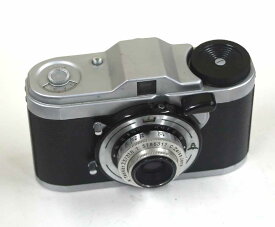 ドイツ製24x24フォーマットカメラ　ツァイス・イコン　タクソナ VEB ZEISS IKON TAXONA