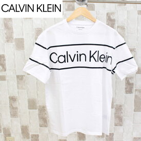 送料無料 Calvin Klein カルバンクライン CK リラックスフィット トラベリングロゴTシャツ TRAVELING LOGO TEE - RELAXED FIT MOSTSHOP ゆうパケ