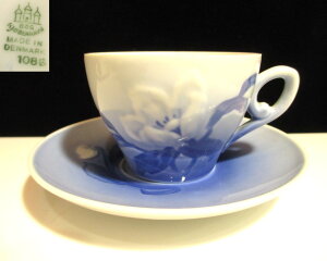 yAeB[NzB&G@f~^XyChristmas Rosez