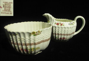 ypAeB[NzX|[h@ƐԂ̉ԕ̃VK[|bgƃN[}[̃Zbg