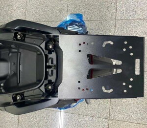 HARD WORX n[h[NX A~gbvP[XpALA HONDA ADV150 RCH01