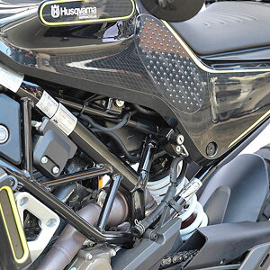 �L�W�} KIJIMA HQ-05001 �w�����b�g���b�N �u���b�N Husqvarna Svartpilen 125/250/401�EVitpilen401