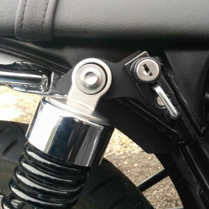 Motone VbN}EgwbgbN E gCAt