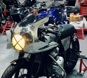 C^[Zv^[/R`l^ GT 650 ThruxtonX^C JE |bV/X[N IK[T[