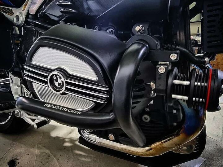 楽天市場】BMW RnineT 14-20 シリンダーヘッドカバー エンジンガード 